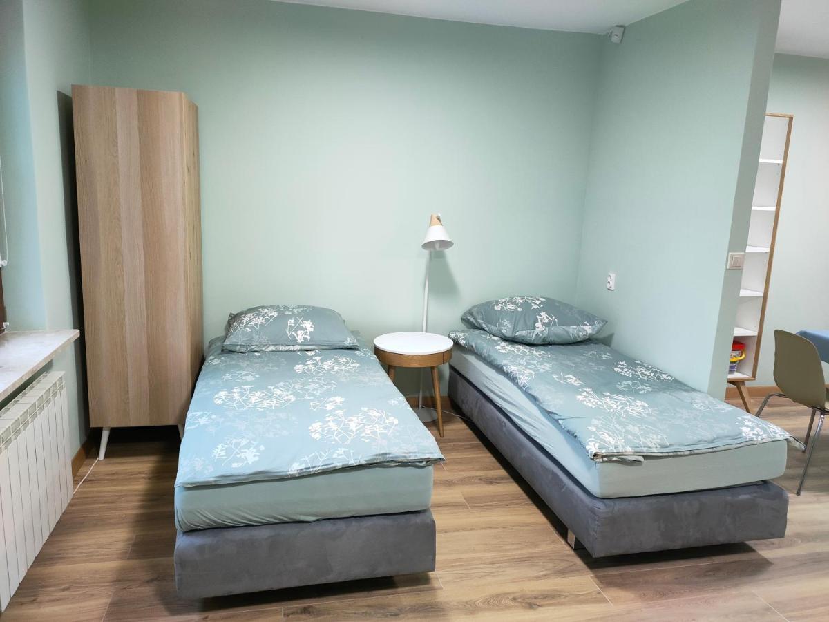 Albatros Room With Bathroom Varşova Dış mekan fotoğraf